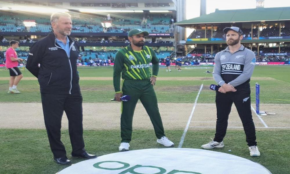 T20 WC semi-final:  Pakistan require 153 to qualify