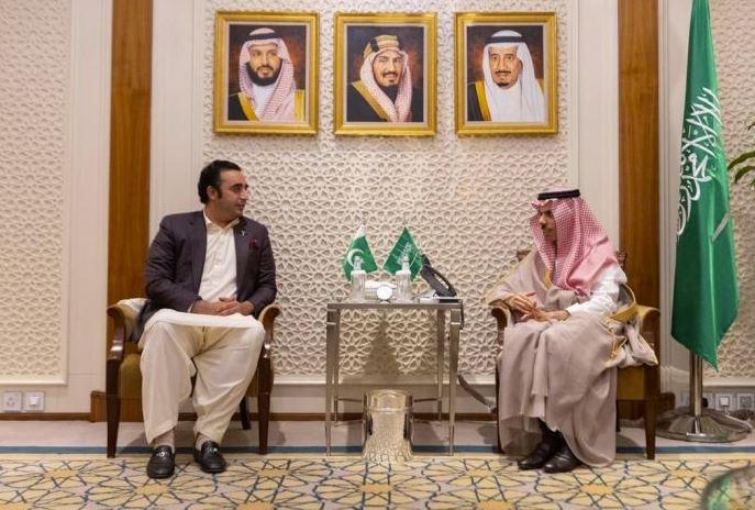 FM Bilawal, Saudi counterpart discuss political and security affairs