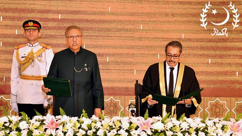 Justice Aamer Farooq takes oath as Chief Justice of IHC