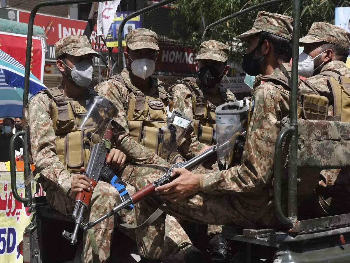 باجوڑ: سیکیورٹی فورسز اور دہشتگردوں کے درمیان فائرنگ کا تبادلہ،2اہلکار شہید،ایک دہشت گرد ہلاک