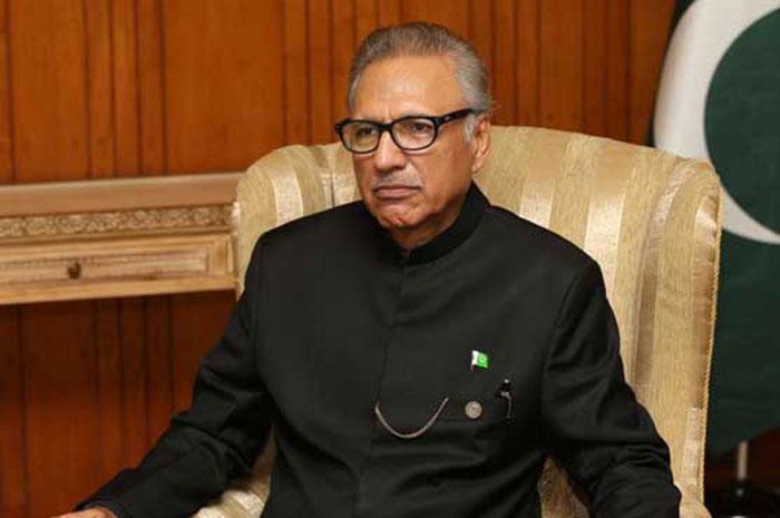 Arif Alvi reaches Lahore to meet Imran Khan