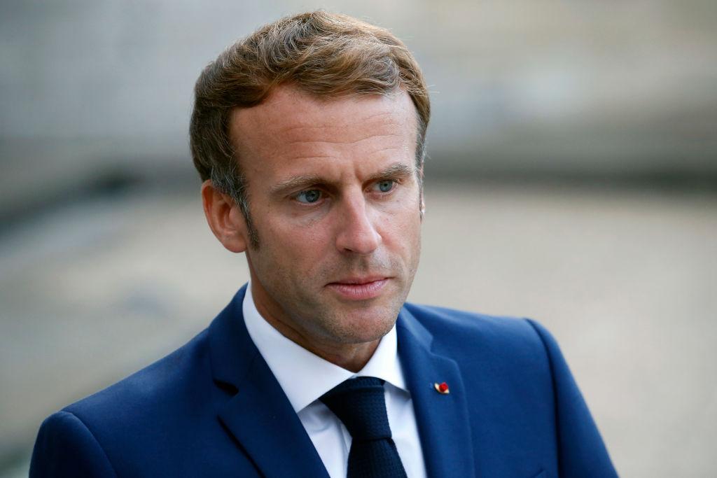 Man pelts Macron with egg during restaurant visit