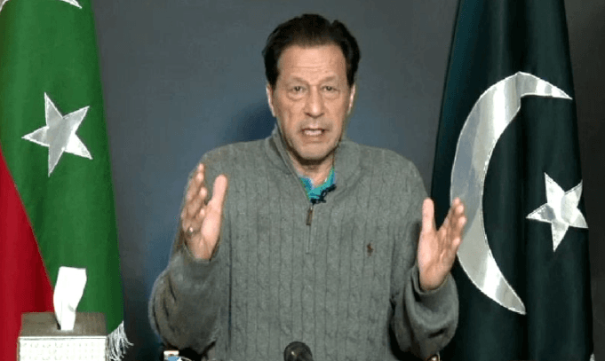 جنرل باجوہ نے میرے سے ہی نہیں بلکہ ملک کیساتھ بھی سنگین مذاق کیا: عمران خان