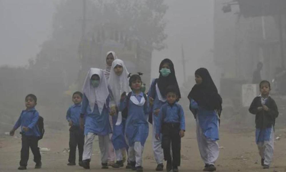 محکمہ تعلیم خیبرپختونخواہ کا میدانی علاقوں میں سردیوں کی چھٹیاں ختم کرنےکا فیصلہ