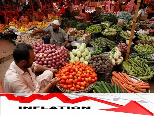 Weekly inflation slides down by 0.11%