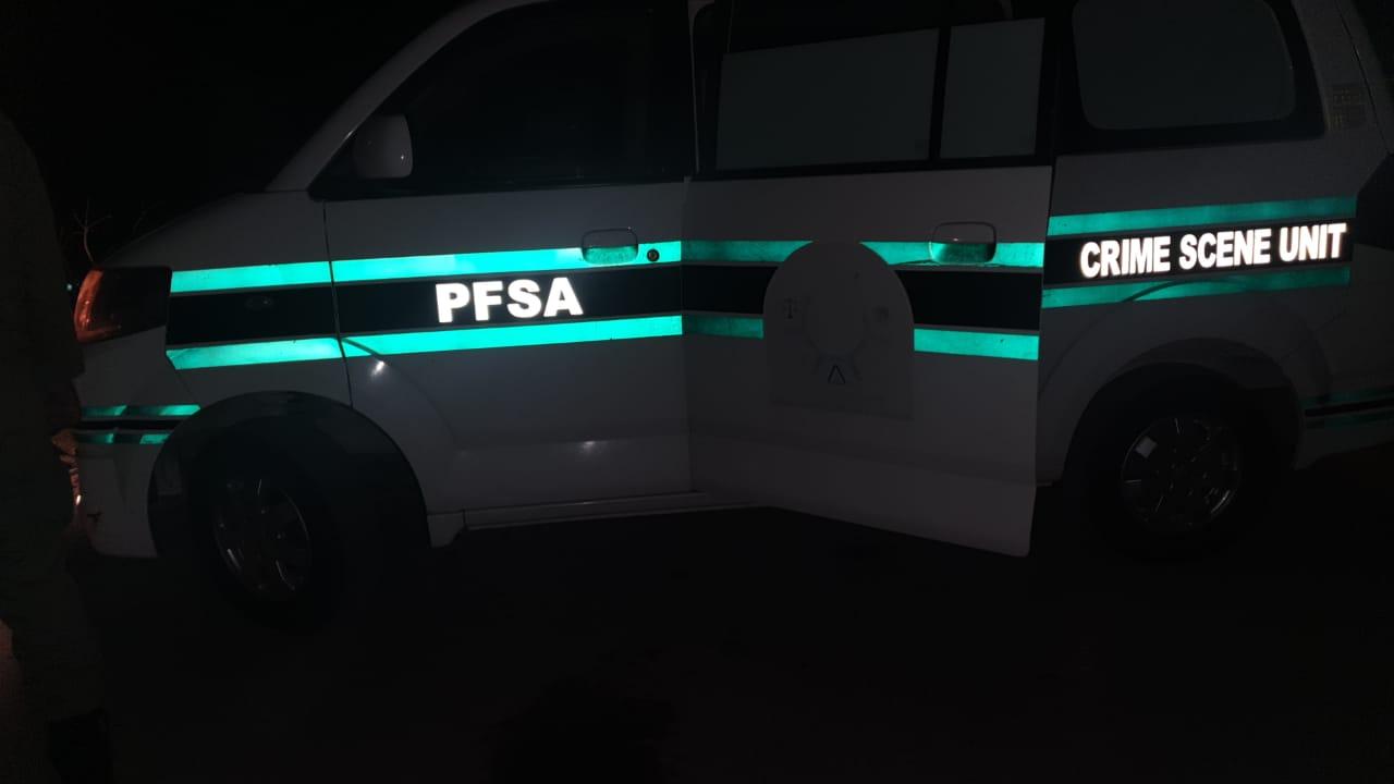 لاہور: نامعلوم افراد کار سے دو لاشیں پھینک کر فرار