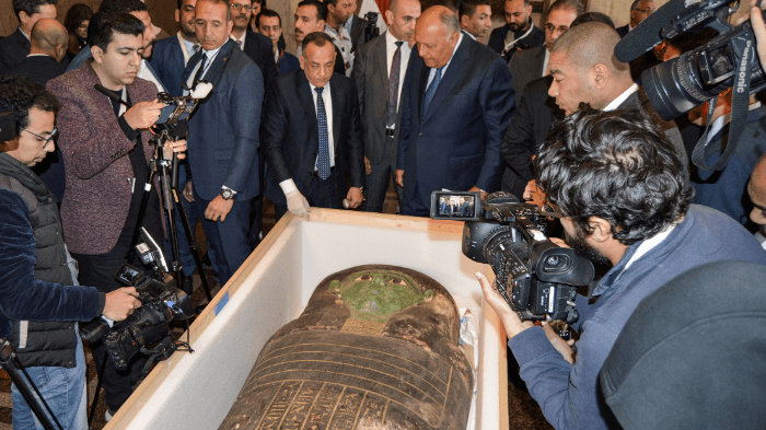 Egypt recovers 2,700-year-old sarcophagus lid from US