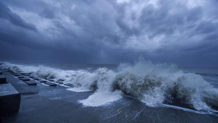 Public holiday in Karachi as Cyclone Gulab triggers extreme weather warning 