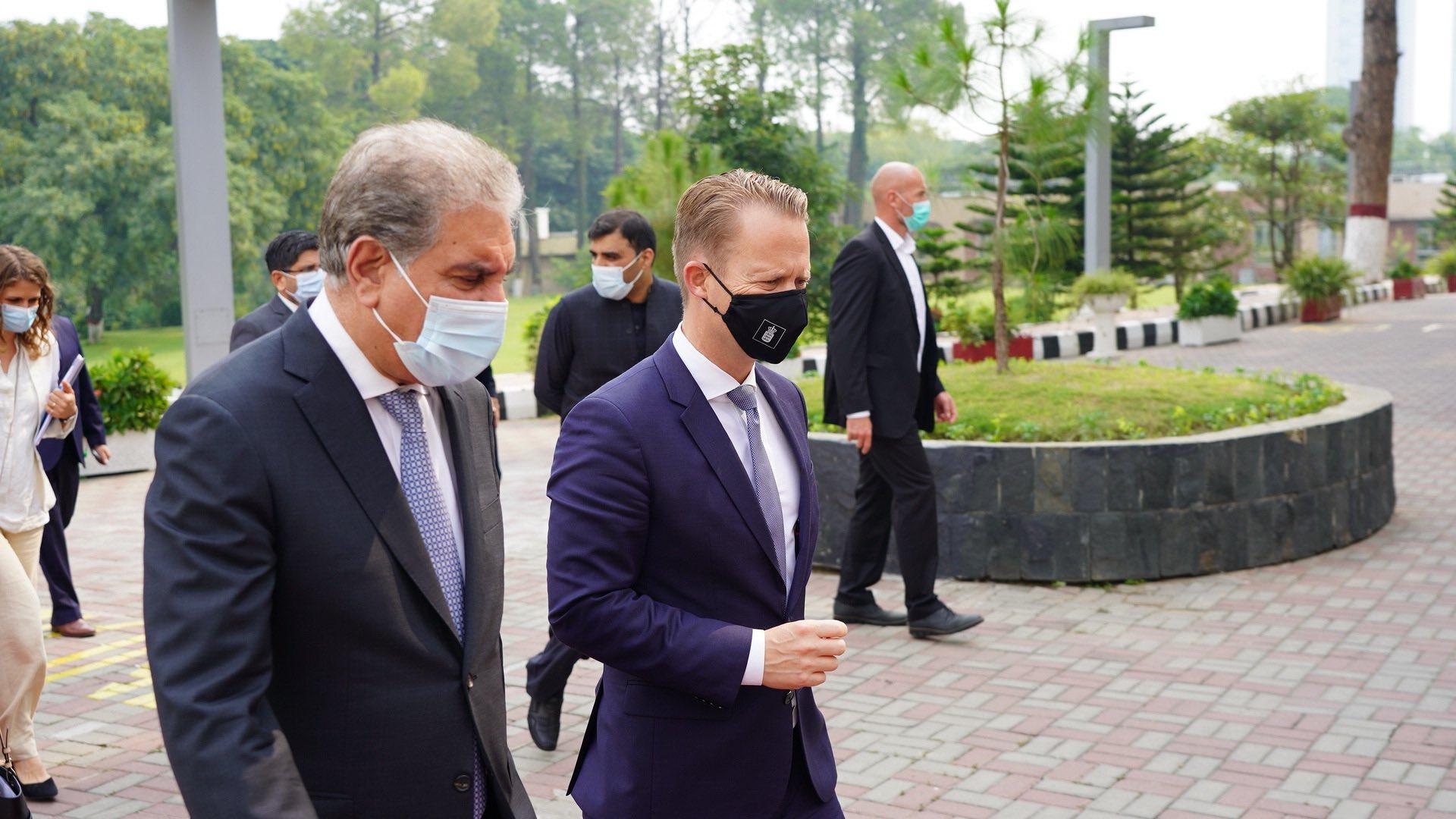 وزیرخارجہ کی ڈینش ہم منصب  سے ملاقات ،   دوطرفہ اُمور پر تبادلہ خیال 