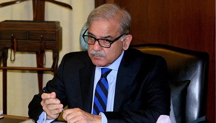 PM calls PML-N meeting to discuss caretaker setup in Punjab