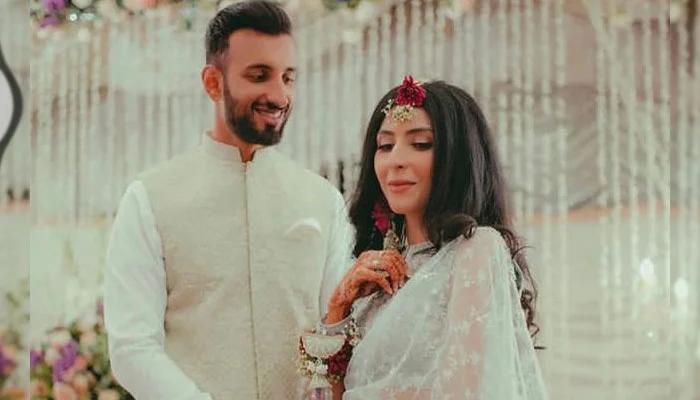 Shan Masood ties knot with Nische Khan in intimate ceremony