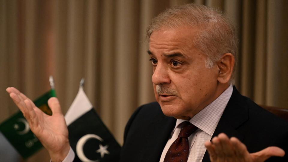 PM takes notice of power outage in country