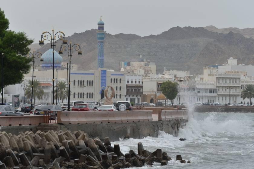 Cyclone Shaheen: Oman announces two-day holiday, urges residents to evacuate