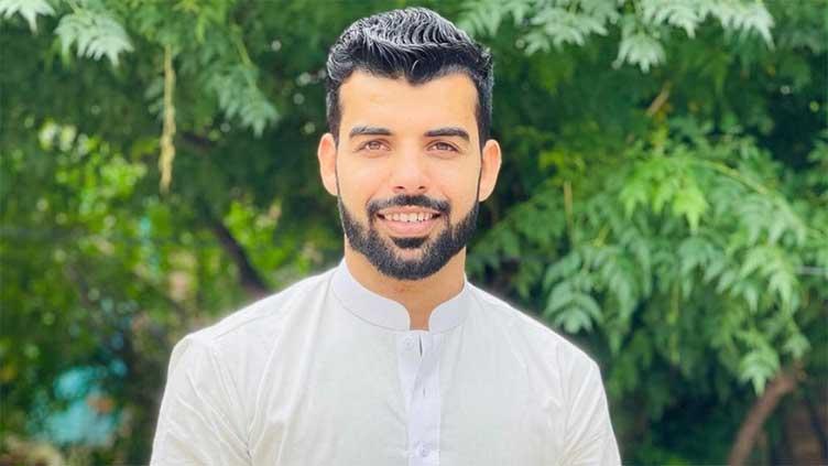 Shadab Khan ties the knot with Saqlain Mushtaq's daughter