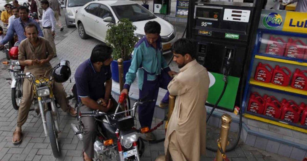 پنجاب کے مخلتف شہروں میں پیٹرولیم مصنوعات کی قلت ہوگئی