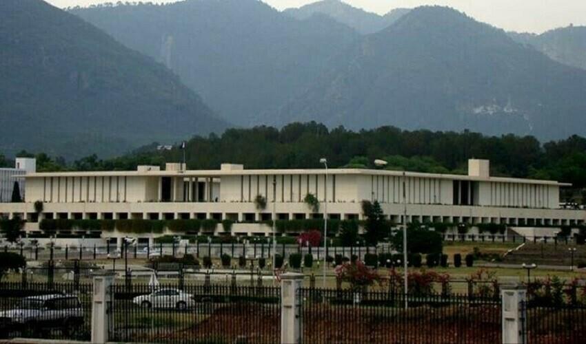 وزیراعظم شہباز شریف نے وفاقی سیکریٹریٹ ملازمین سے متعلق بڑا فیصلہ