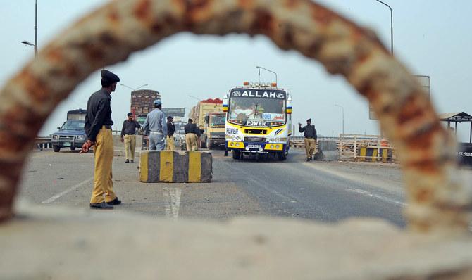 Crackdown underway against unvaccinated across Pakistan