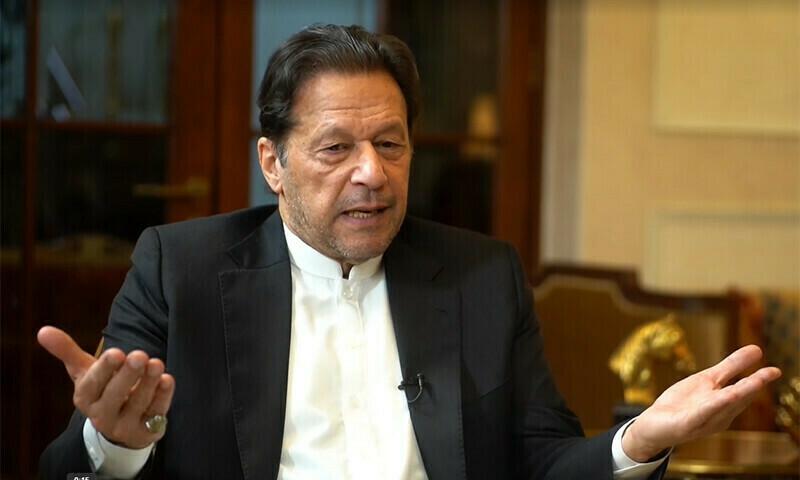 Problem took place after Gen (retd) Bajwa favoured some crooks, says Imran Khan