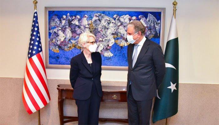 پاکستان امریکہ کے ساتھ پائیدار تعلقات کے قیام کا خواہاں ہے: وزیرخارجہ 