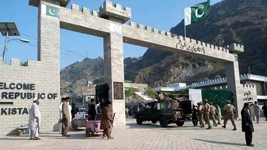 Pak-Afghan border at Torkham reopened for trade, traffic