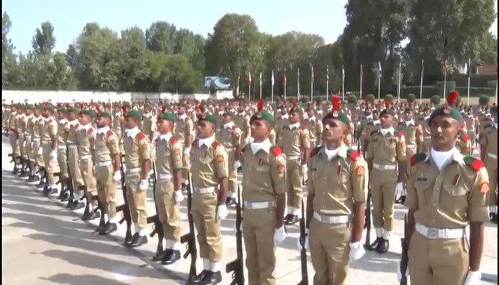 پی ایم اے کاکول میں 144ویں لانگ کورس کی پاسنگ آؤٹ پریڈ