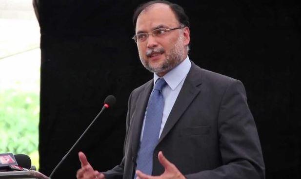 آئی ٹی کے جاری ترقیاتی منصوبوں، نیو گوادر انٹرنیشنل ایئرپورٹ منصوبے کو جلد مکمل کیا جائے، احسن اقبال