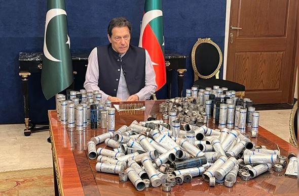 ”گرفتاری کا دعویٰ ڈھونگ، اصل ارادہ اغوا اور قتل کرنا تھا“: عمران 
 خان