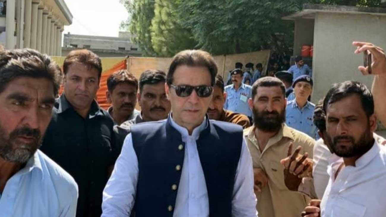 توشہ خانہ کیس، فاضل جج کا عمران خان کو گیٹ پر ہی حاضر ی لگا کر واپس جانے کا حکم