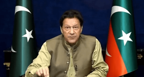 Imran vows to take legal action against cops for breaking into his home