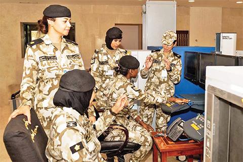 Kuwaiti women to be seen in military's combat roles soon