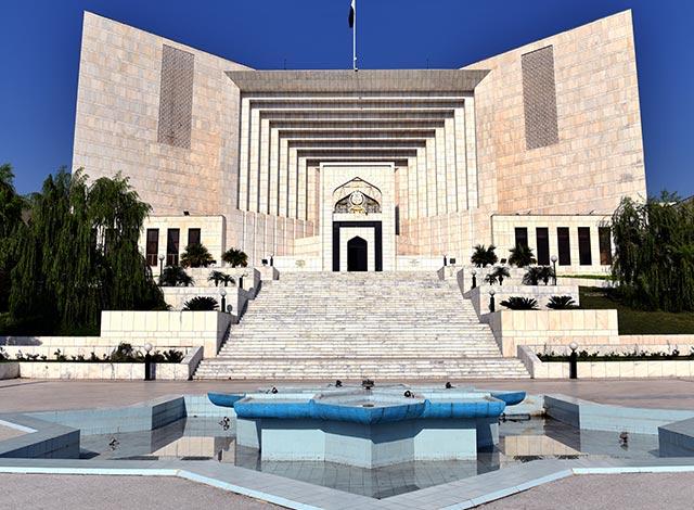 سوال ہے کہ الیکشن کمیشن تاریخ آگے کر سکتا ہے یا نہیں،چیف جسٹس آف پاکستان
