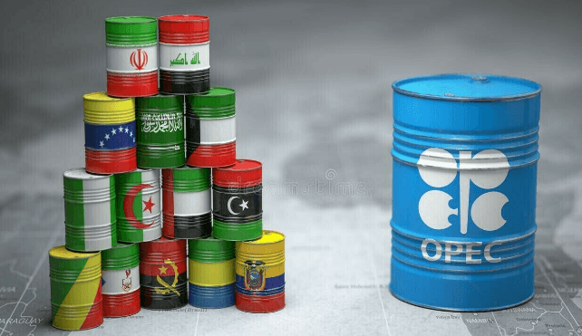 اوپیک پلس ممالک کا تیل کی پیداوار میں کمی کا فیصلہ