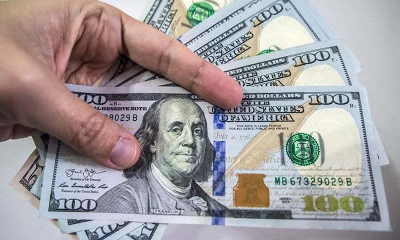 انٹر بینک میں ڈالر کی قیمت میں  2 پیسے کی  کمی 