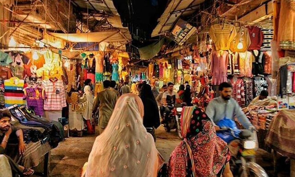 LHC allows markets to operate after midnight till Eid