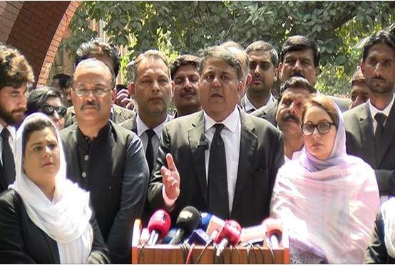 ہم پیپلز پارٹی یا ن لیگ نہیں کہ عدالتی فیصلے کو تسلیم نہ کریں،فواد چوہدری
