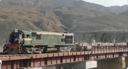 کوئٹہ، سیلاب سے متاثر ہونے والے ریلوے پل کا تعمیراتی کام مکمل
