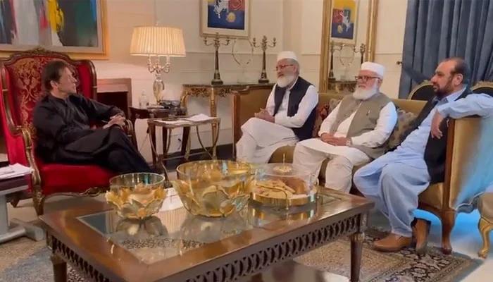 PTI, JIP negotiation: Imran forms three-member committee 