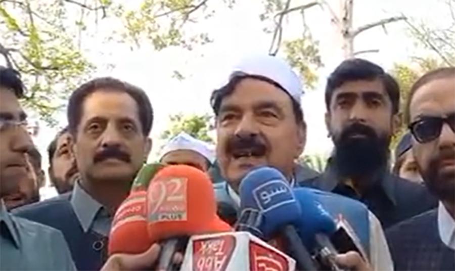 اللہ پاک ملک کو سیاسی بحران سے نجات عطاء فرمائے،شیخ رشید