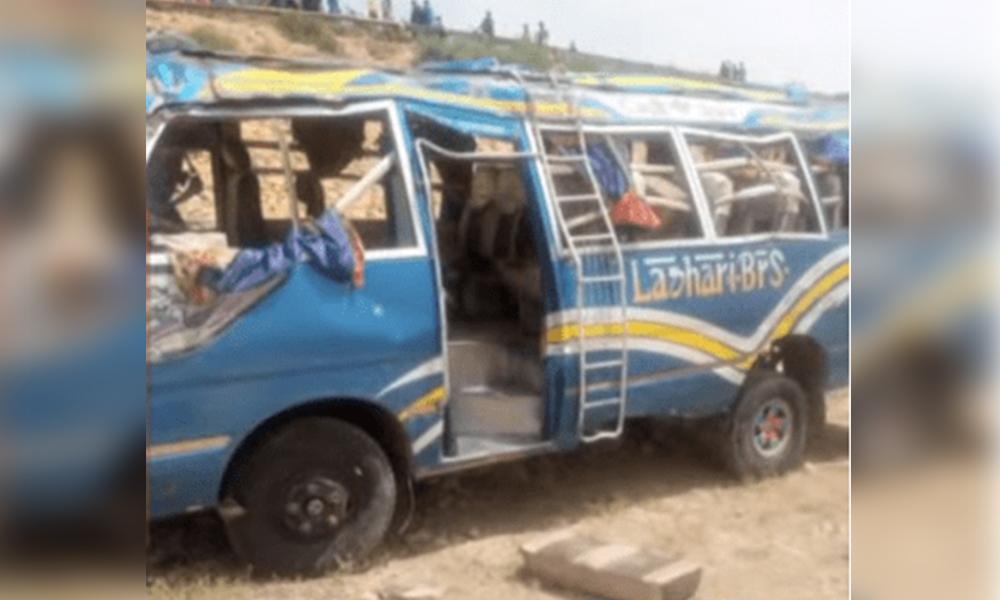 Six killed, eight injured as pilgrims’ bus overturn in Sehwan