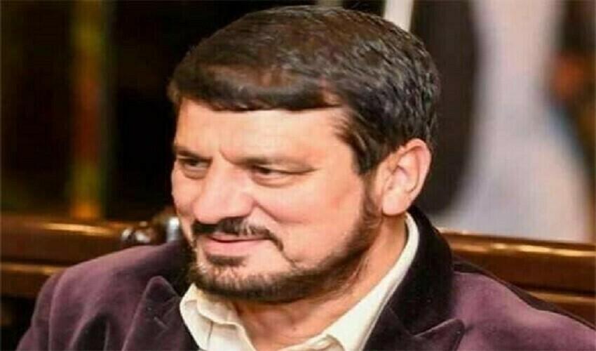 گورنر خیبرپختونخوا کو عہدے سے ہٹانے کیلئے پشاور ہائیکورٹ میں درخواست دائر