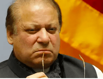 Nawaz Sharif suggests PDM leaders to hold power show outside SC