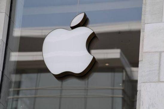 Apple denies accusations of hacking Russians’ iPhones