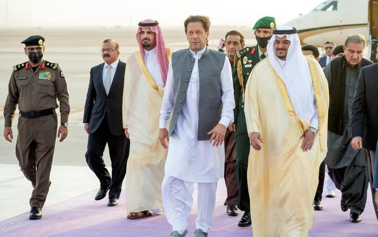 PM Khan to attend Middle East Green Initiative Summit today