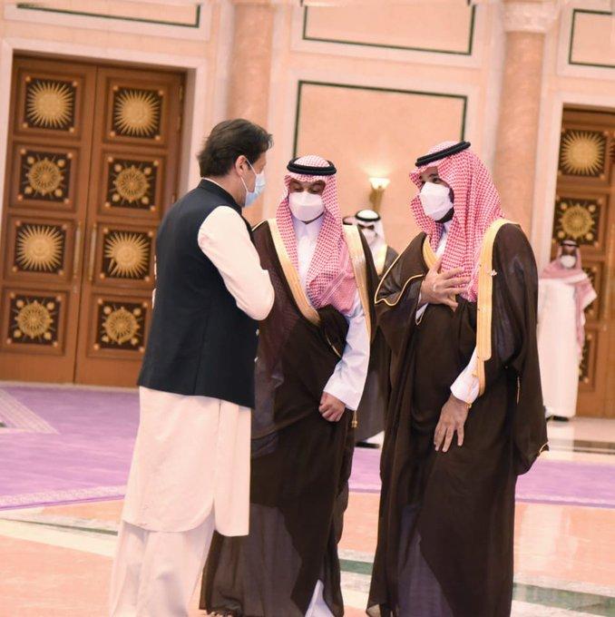 PM Imran, Prince Mohammed discuss climate change, bilateral relations and Afghan situation