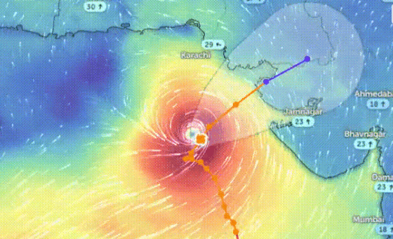 سمندری طوفان بپر جوائے کل دن 11 بجے پاکستان میں داخل ہوگا،کیٹی بندر سے ٹکرائے گا