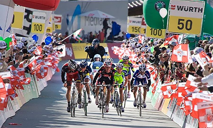 ہسپانوی سائیکلسٹ جان آیوسو نے ٹور ڈی سوئس سائیکل ریس کا پانجواں مرحلہ جیت لیا