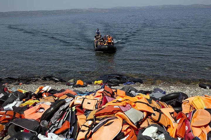 Shipwreck incident claims lives, over 500 feared dead