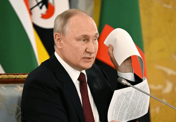 Putin lectures African leaders seeking to mediate in Ukraine