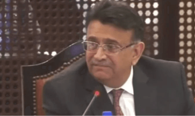  قانون کی بار بار تشریح کی وجہ سے تنازعات جنم لیتے ہیں:عمر عطاء بندیال