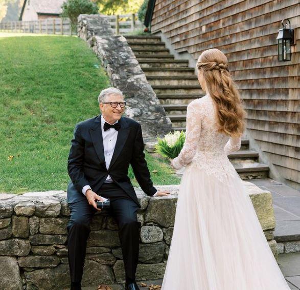 Bill Gates turns 66, daughter Jennifer pens down heartfelt note   